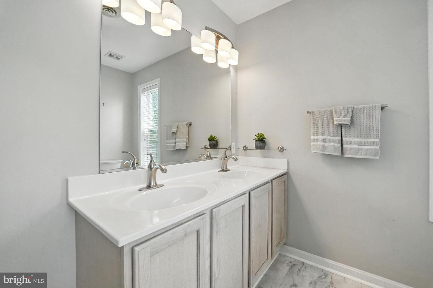 6205 Patrician Court photo 24