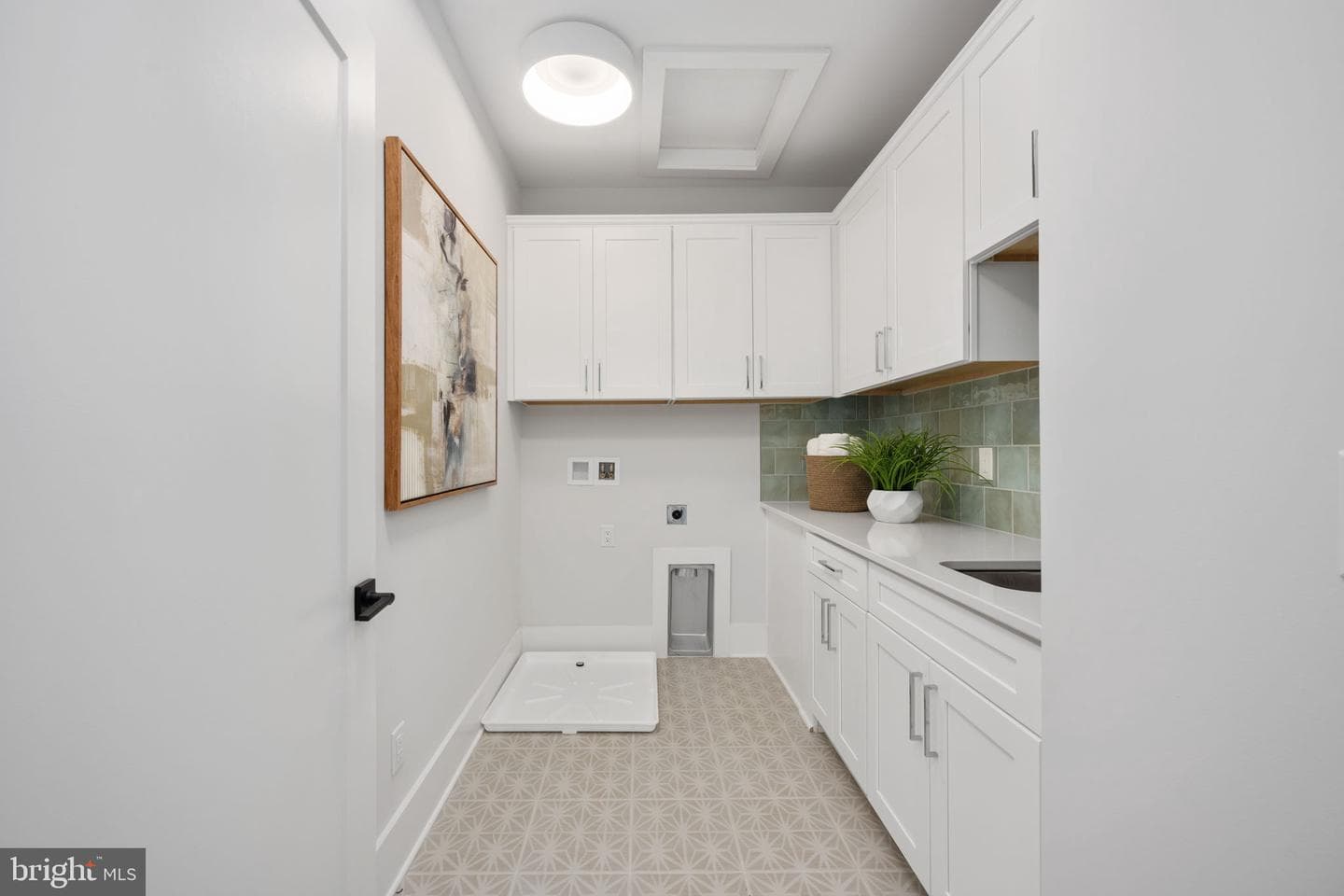 8627 Rosni Way photo 54