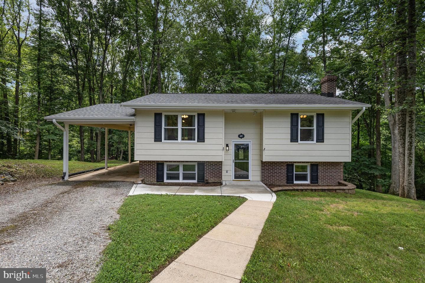6217 Oak Grove Drive photo 1