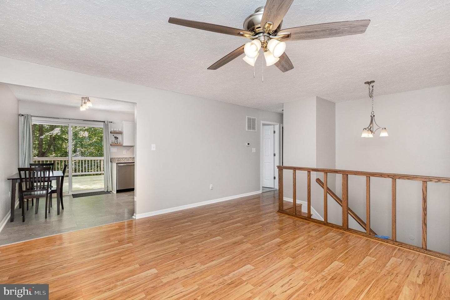 6217 Oak Grove Drive photo 3