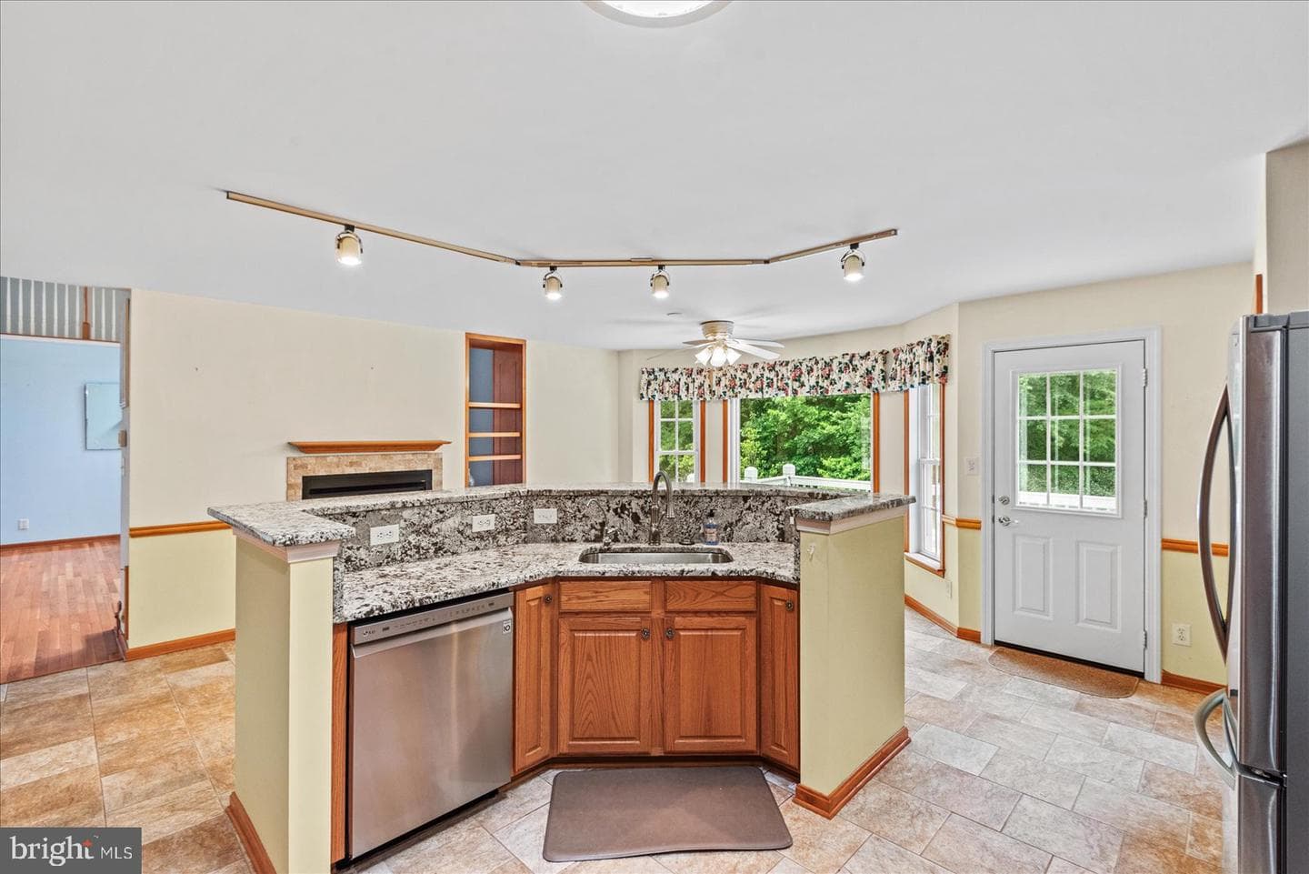 12017 Stonehenge Drive photo 12