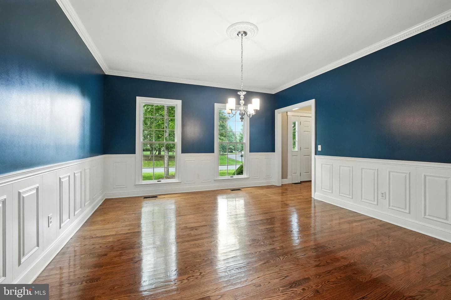 10803 Perrin Circle photo 4