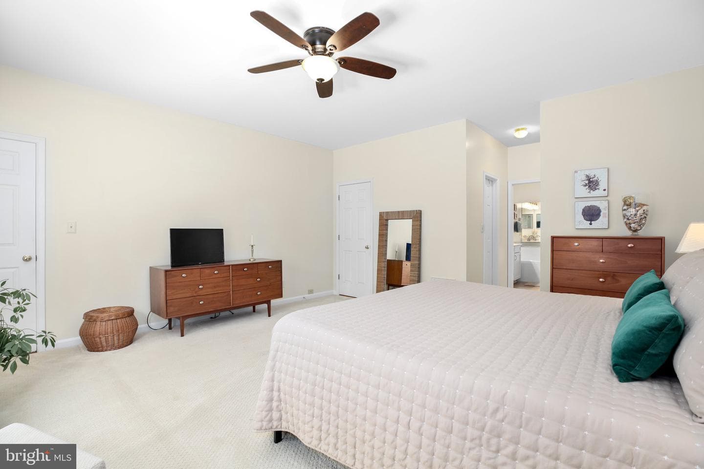 9204 Saint Andrews Lane photo 19