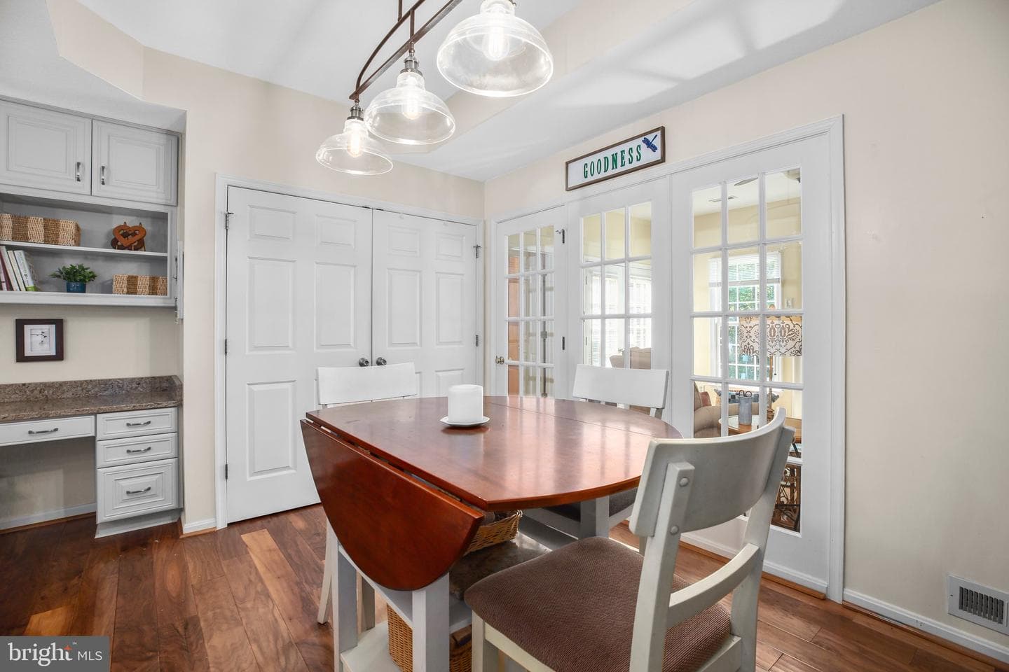9204 Saint Andrews Lane photo 9