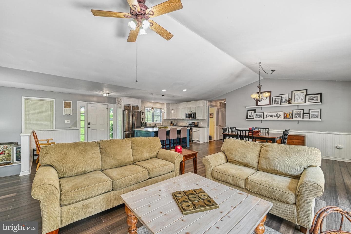15513 Chestnut Tree Court photo 15