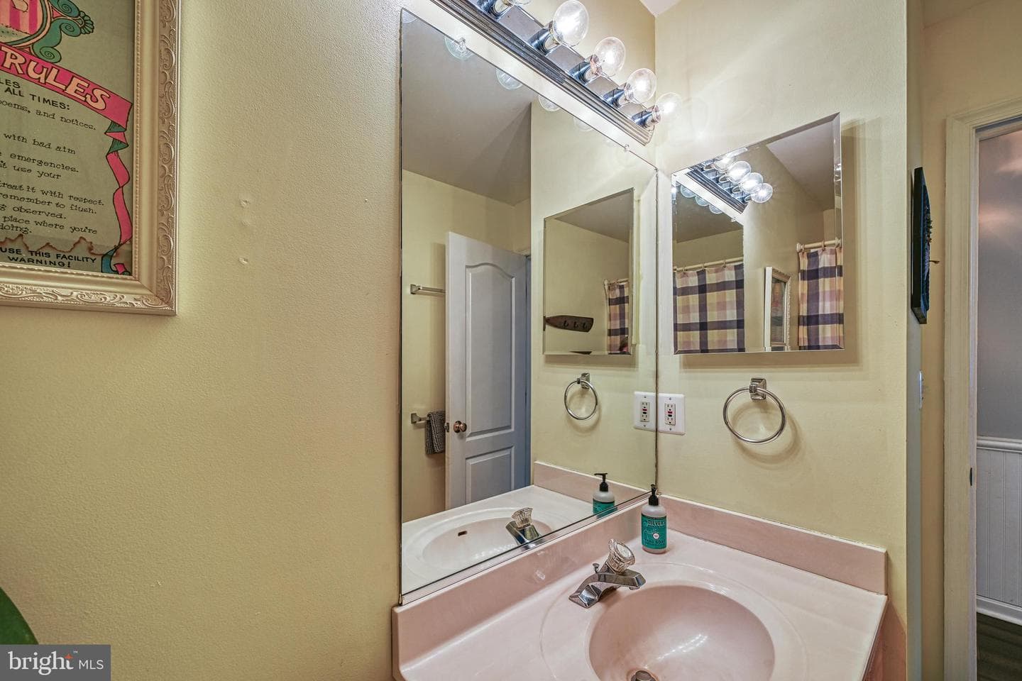 15513 Chestnut Tree Court photo 26