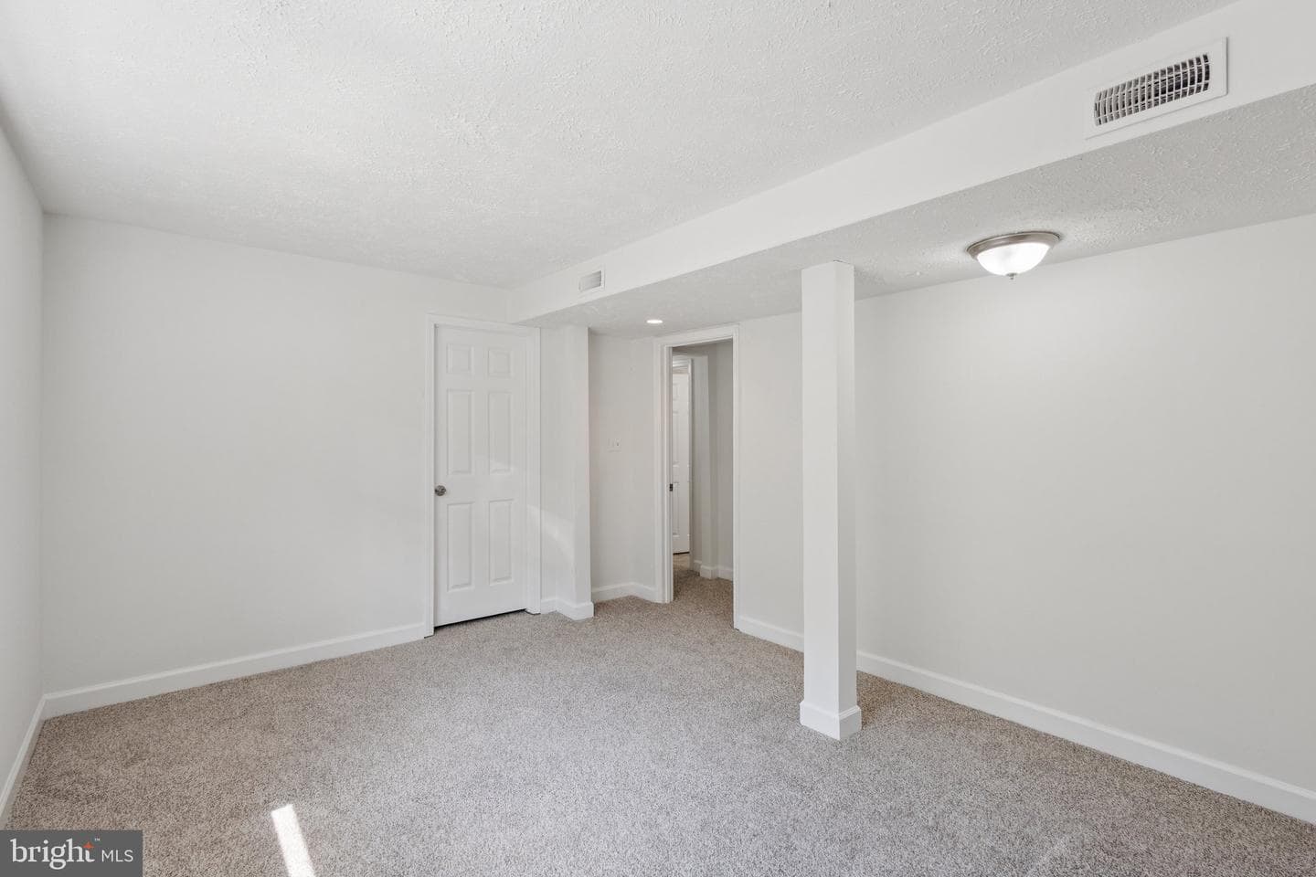 6035 Loriella Park Drive photo 15