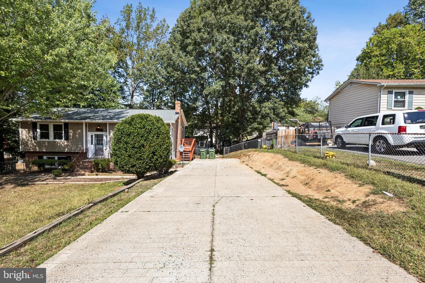 6035 Loriella Park Drive photo 4