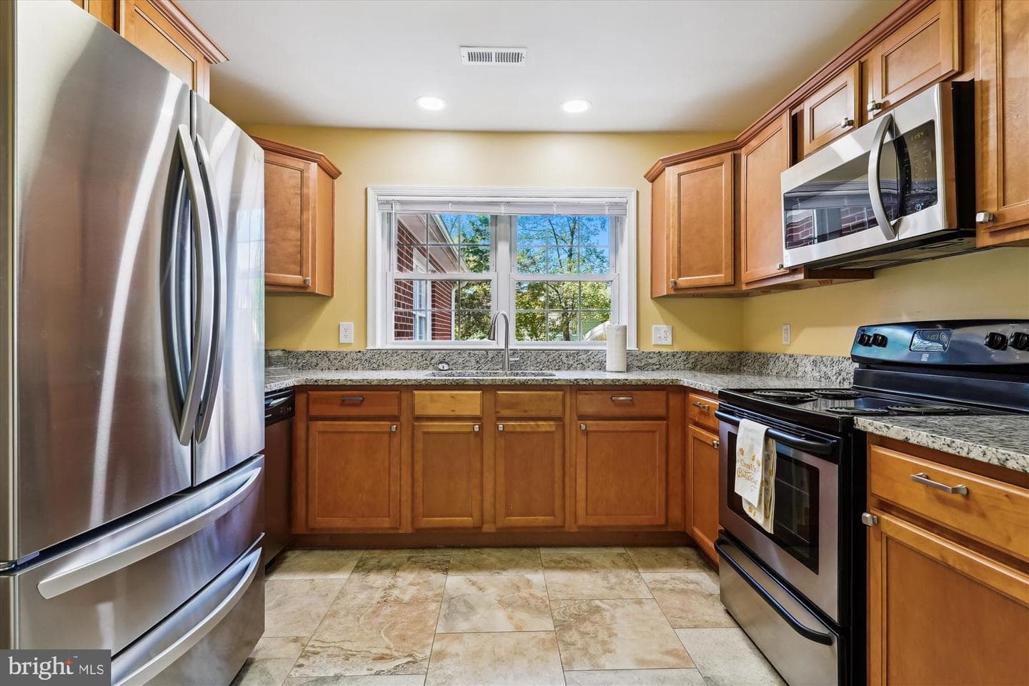 3200 Lafayette Boulevard photo 16