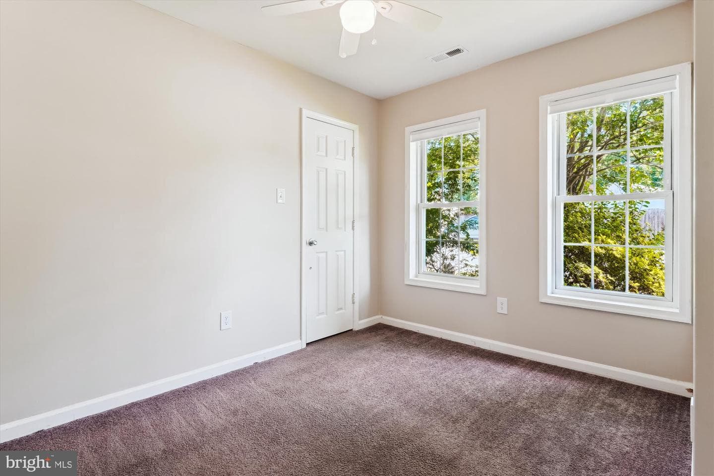 3200 Lafayette Boulevard photo 28