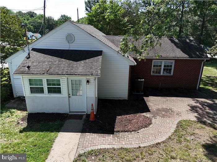 3200 Lafayette Boulevard photo 44