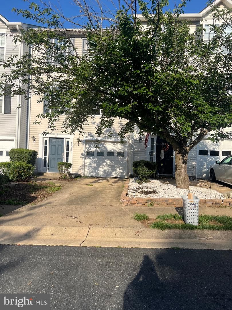 7210 Finch Lane photo 2