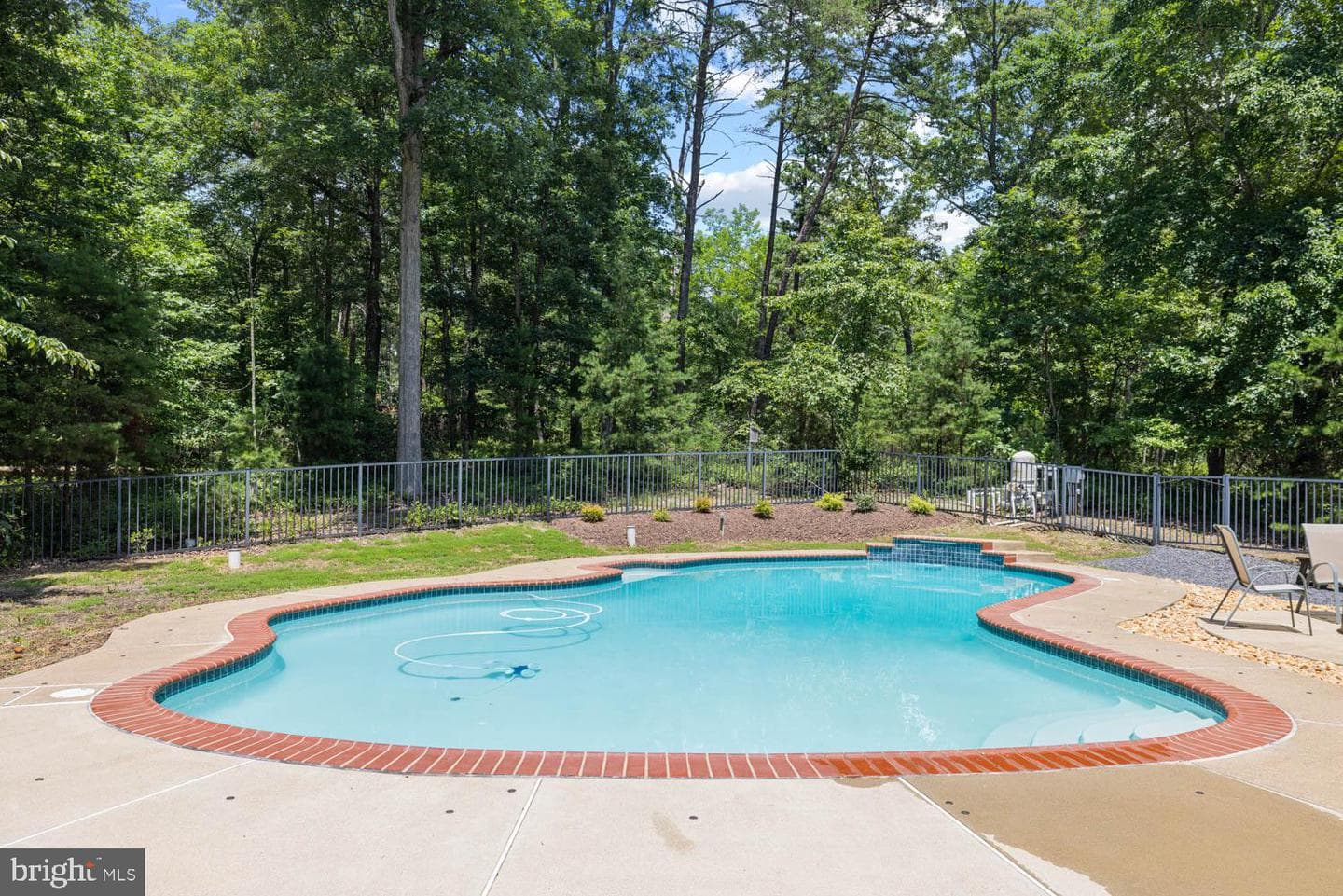 8801 Boulevard Of The Generals photo 11