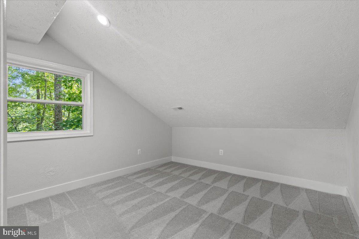 3050 Patriot Lane photo 33