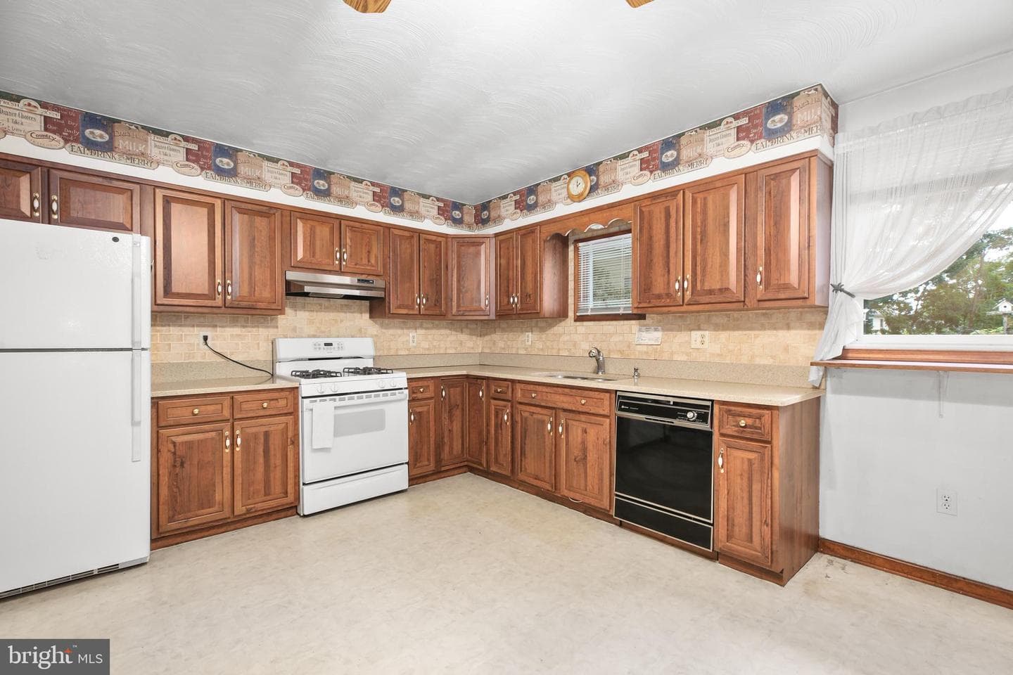 212 Lando Drive photo 10