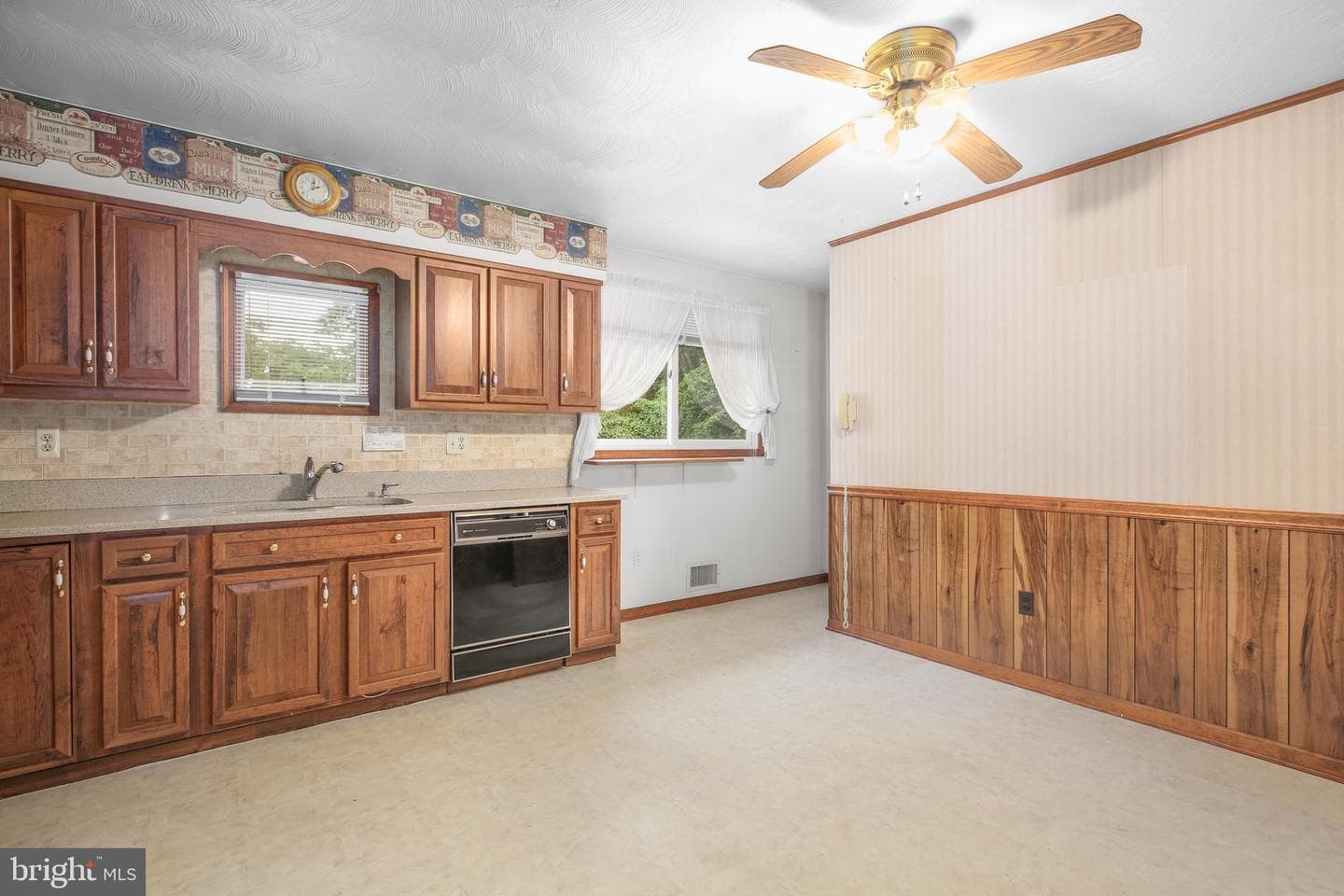 212 Lando Drive photo 11