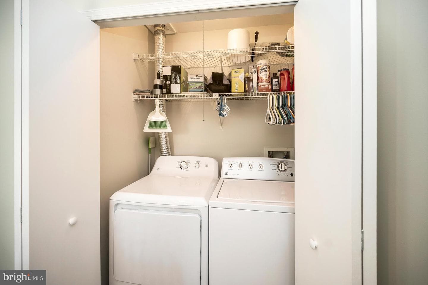 5170 Dominion Drive photo 9