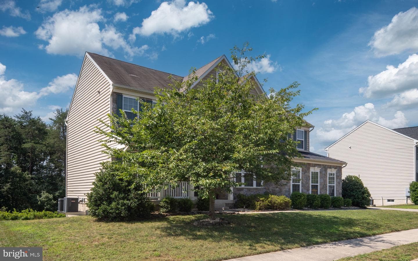 5506 Spring Bluff Court photo 4