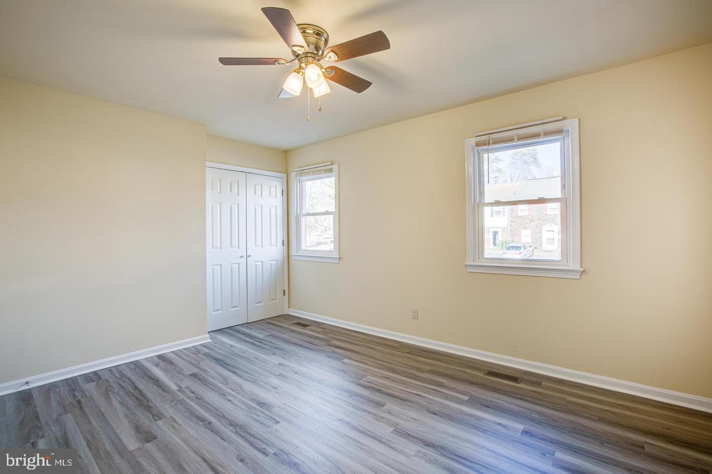 410 Olde Greenwich Circle photo 18