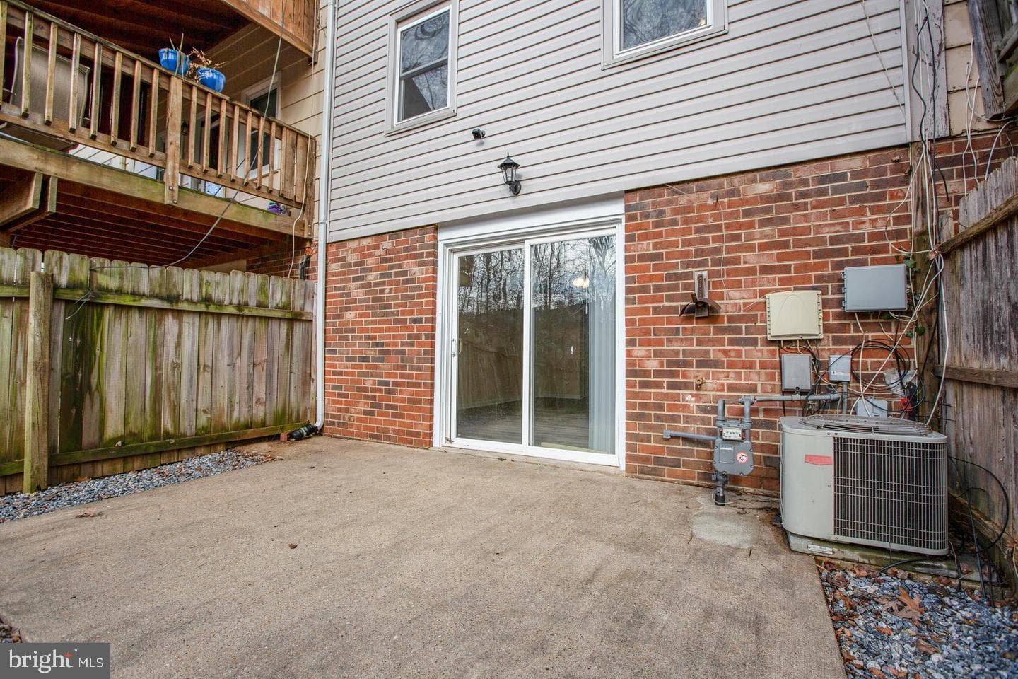 410 Olde Greenwich Circle photo 26