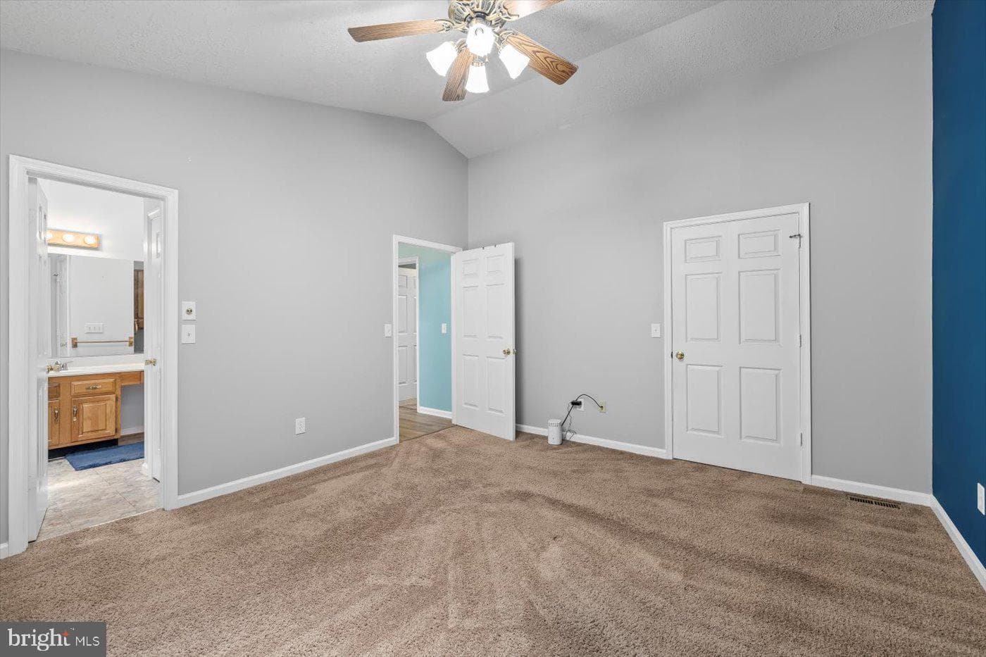 11701 Berry Lane photo 15