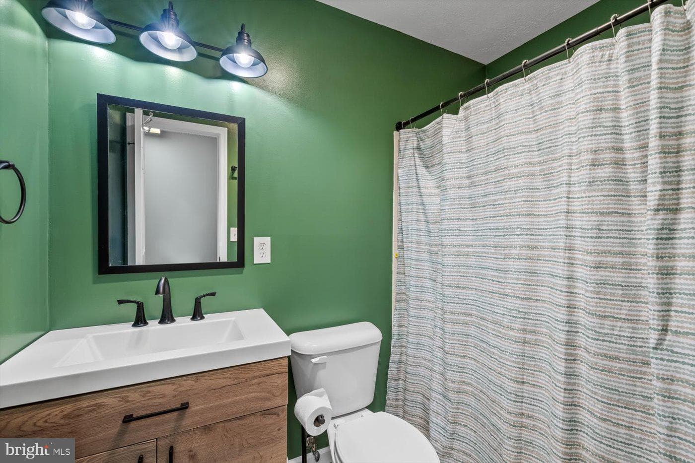 11701 Berry Lane photo 23