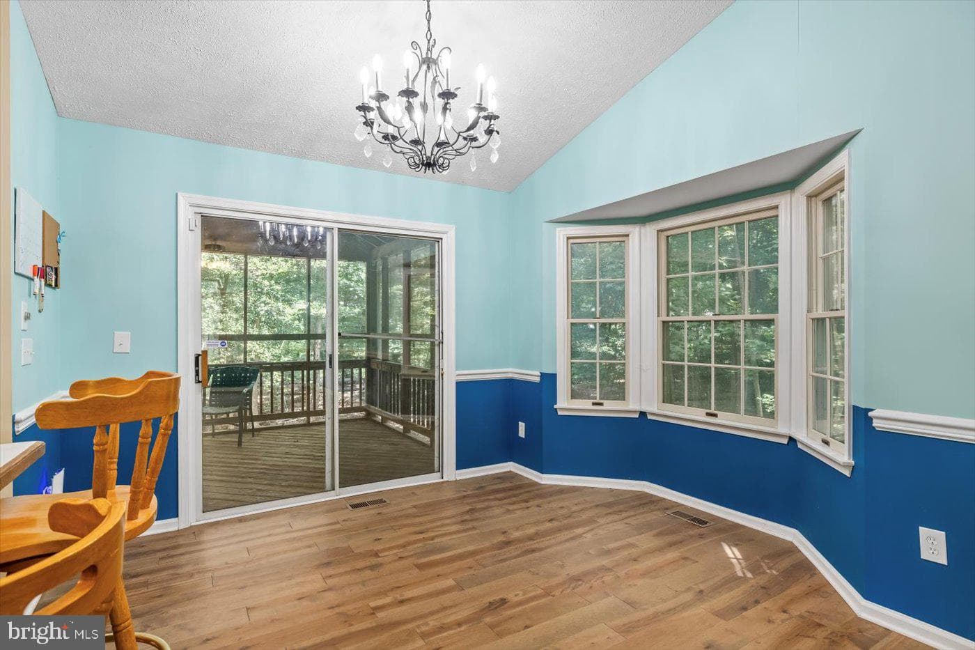 11701 Berry Lane photo 9