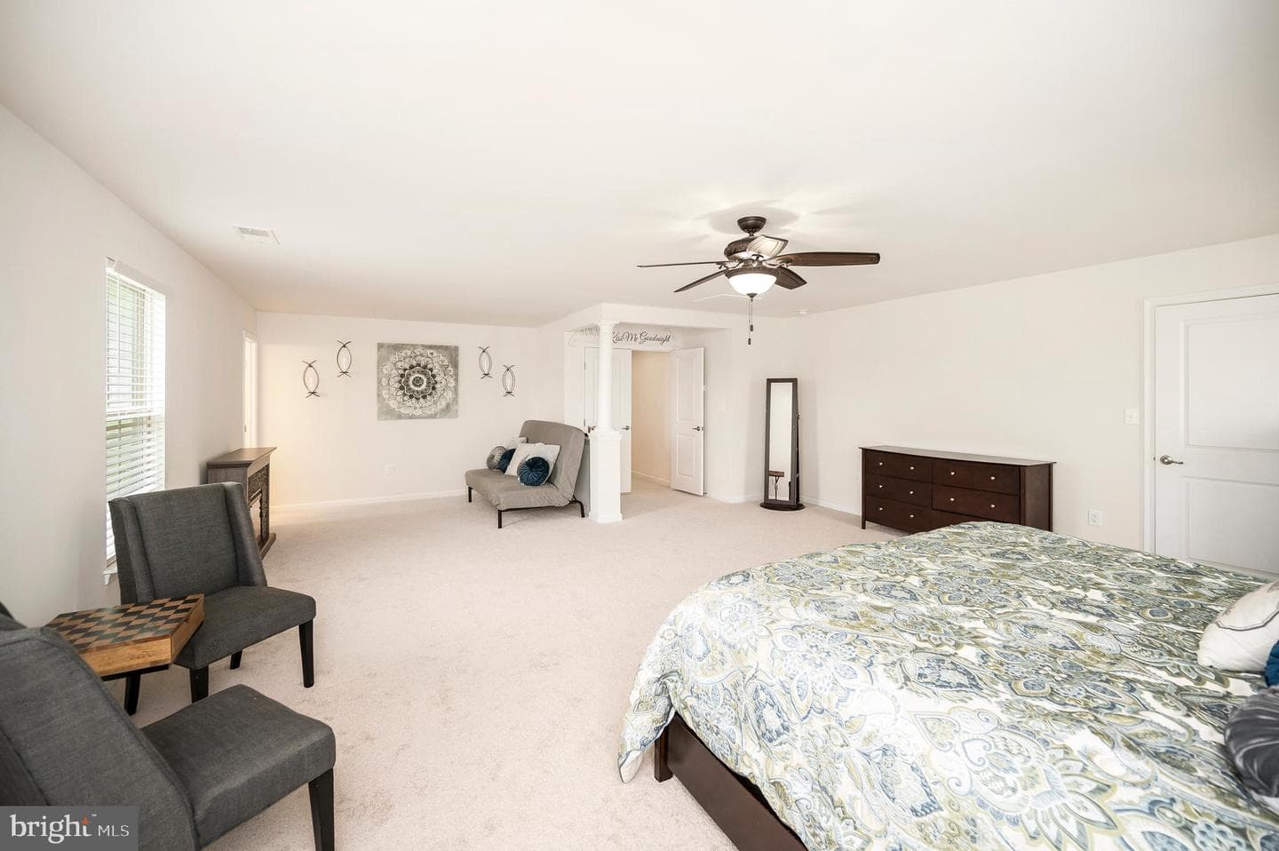 10512 Napoleon Street photo 33