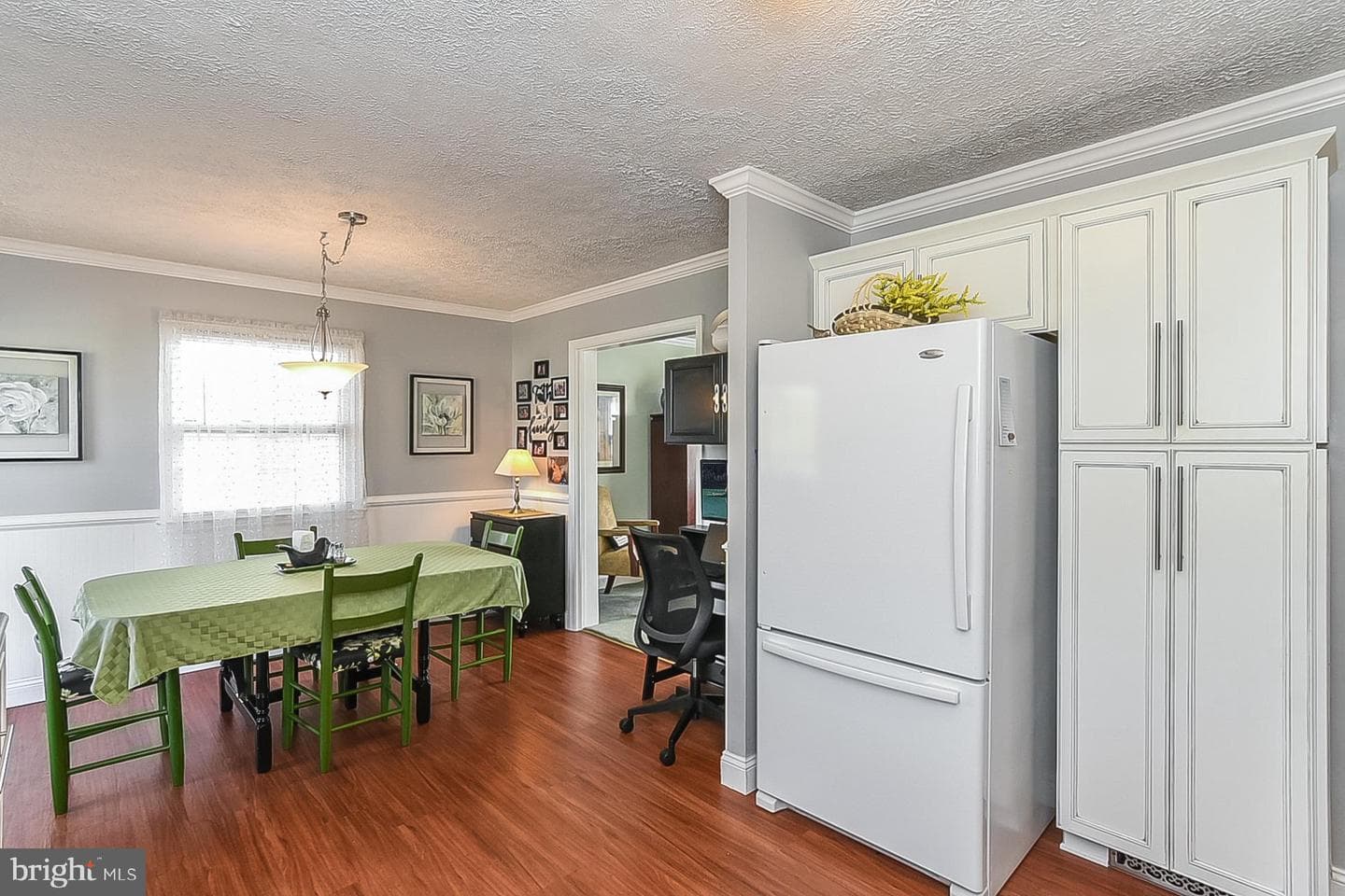 5507 Carousel Street photo 8
