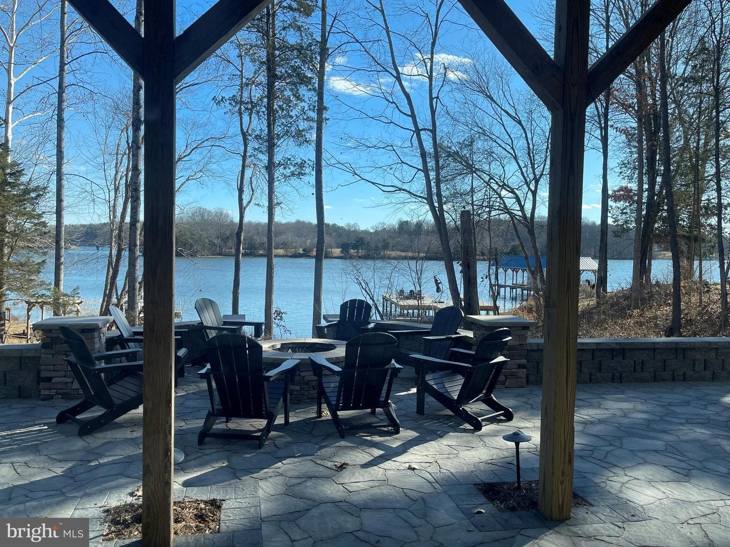 5727 Private Road, Mineral