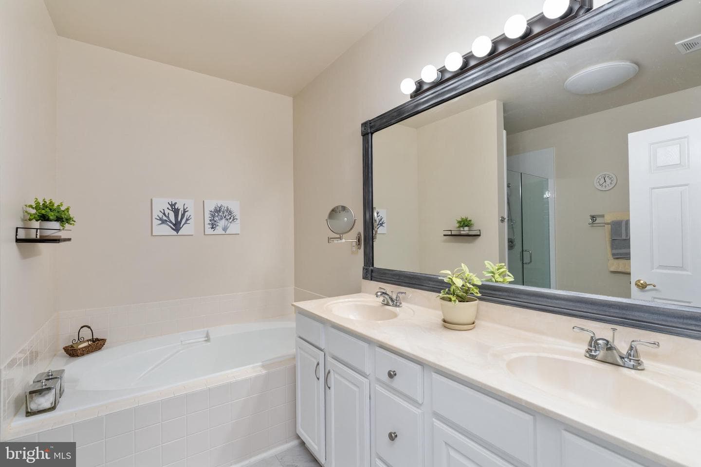 11200 N Scottwood Lane photo 30