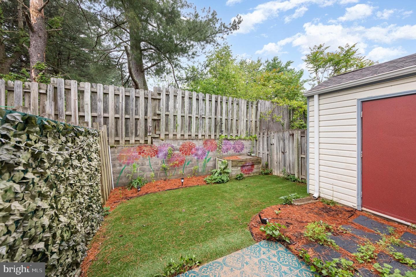 2209 Hamway Drive photo 3