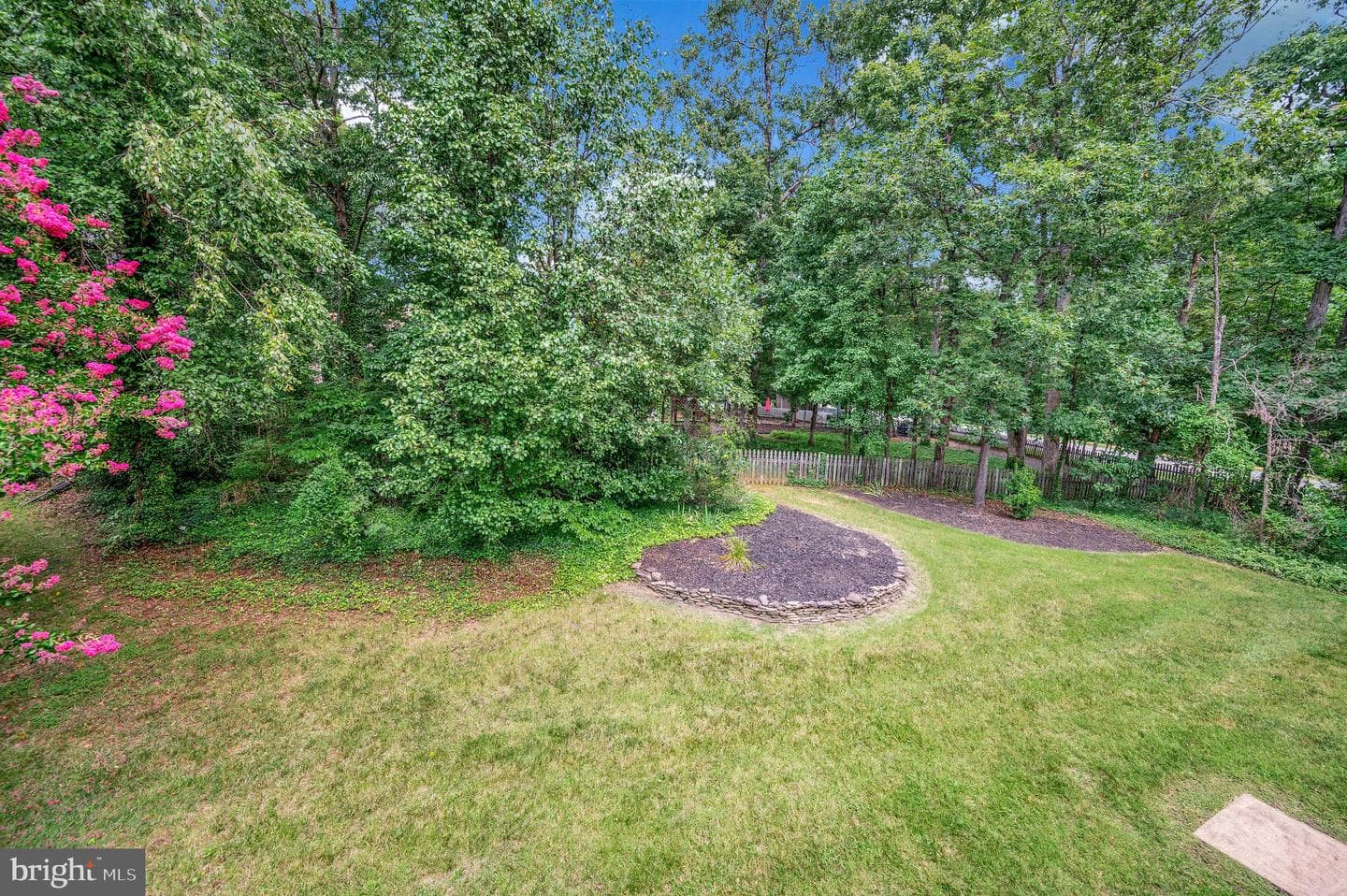 10101 Fullerton Court photo 12