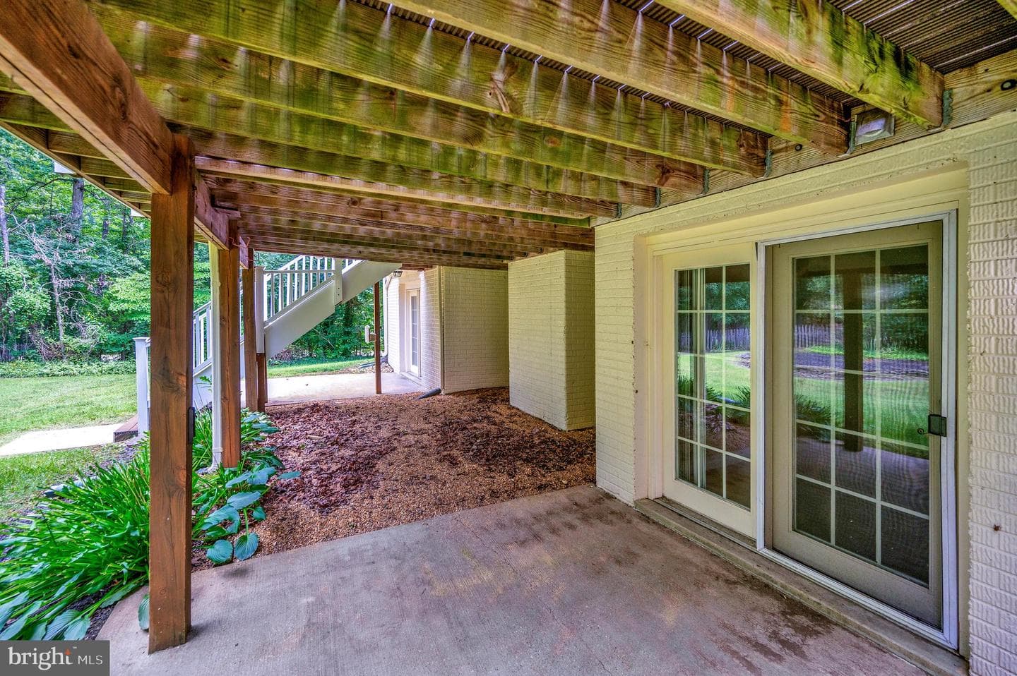 10101 Fullerton Court photo 17