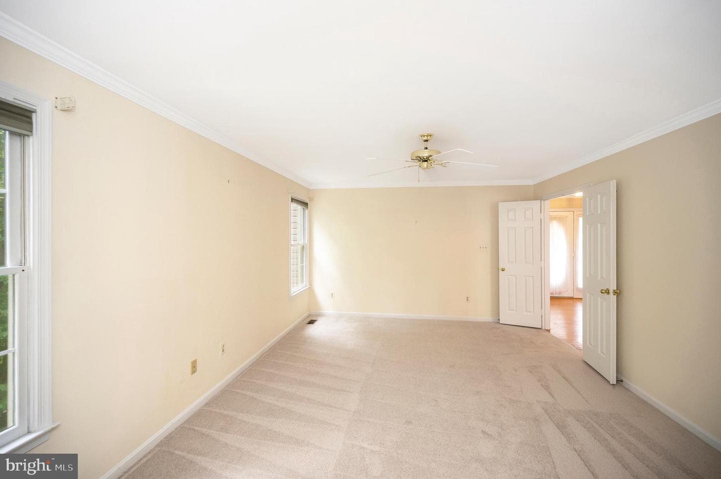 10101 Fullerton Court photo 47