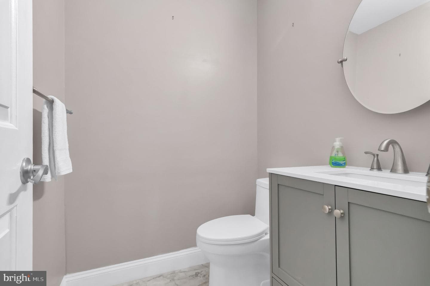10404 Amherst Circle photo 63