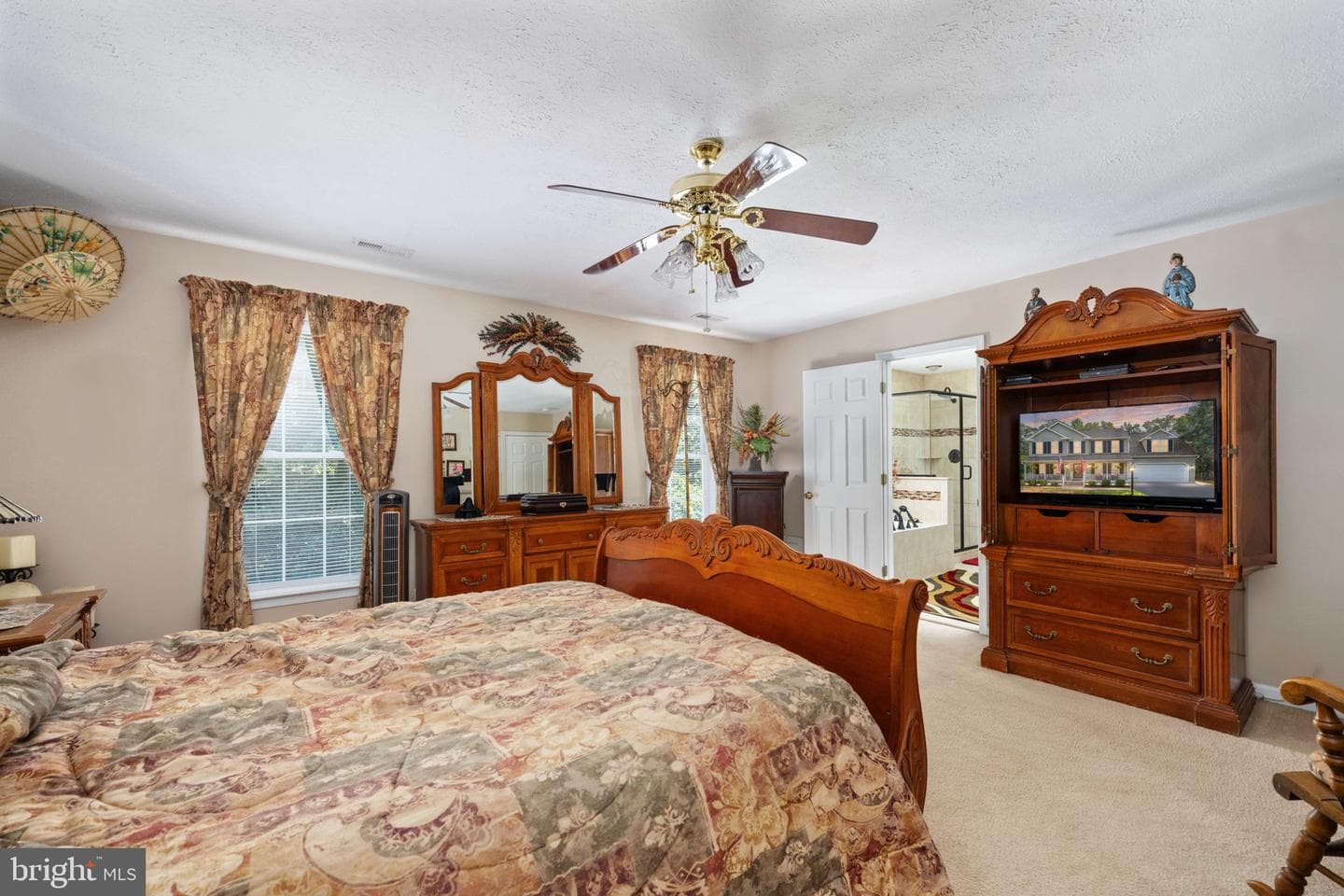 3203 Cavalry Ridge Court photo 4