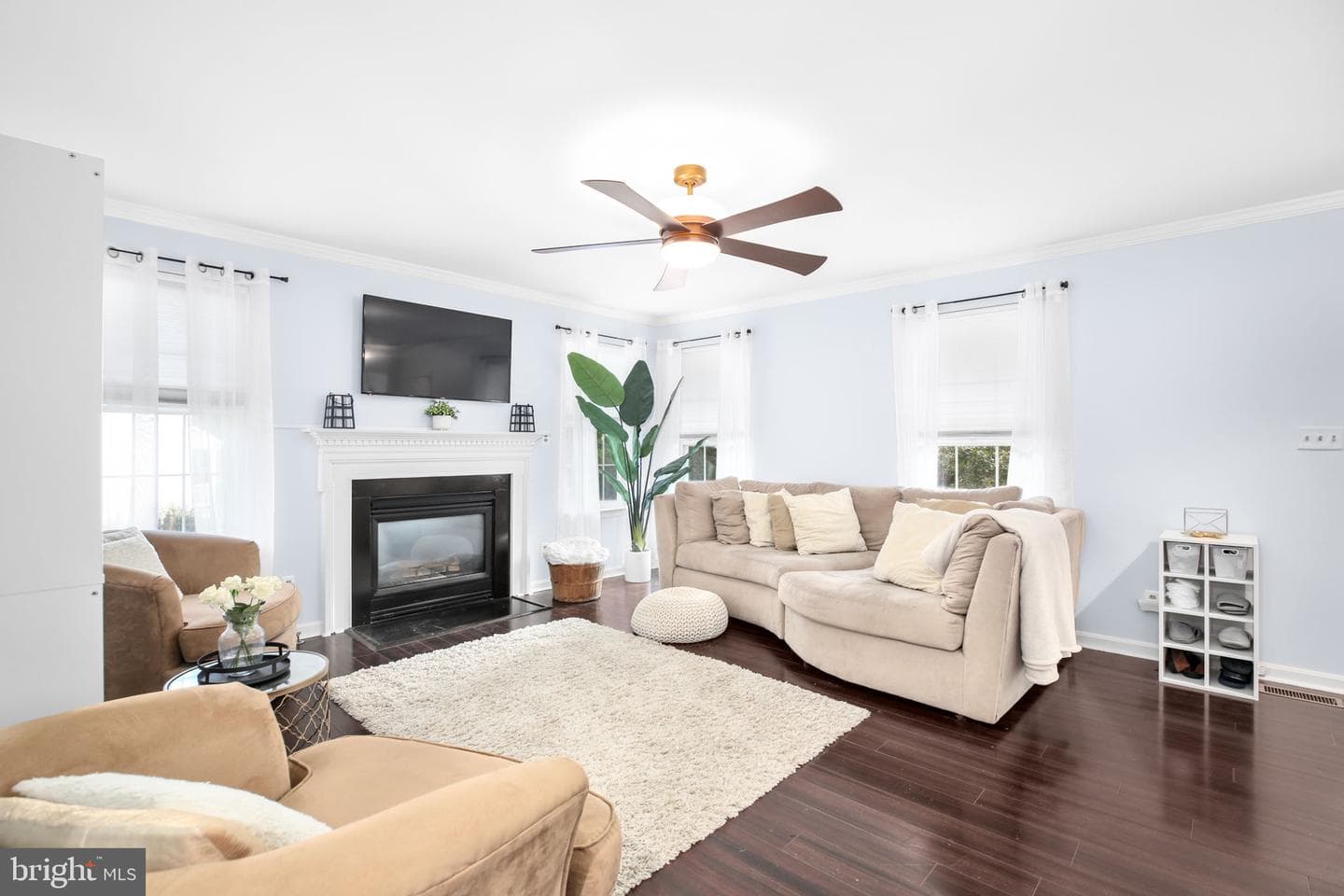 10403 Norfolk Way photo 4