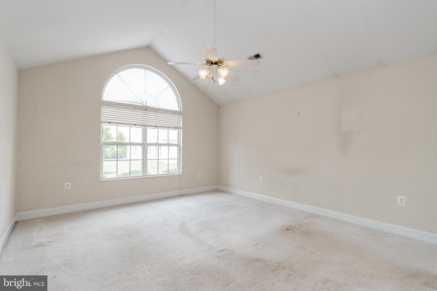 6255 Autumn Leaf Drive photo 21