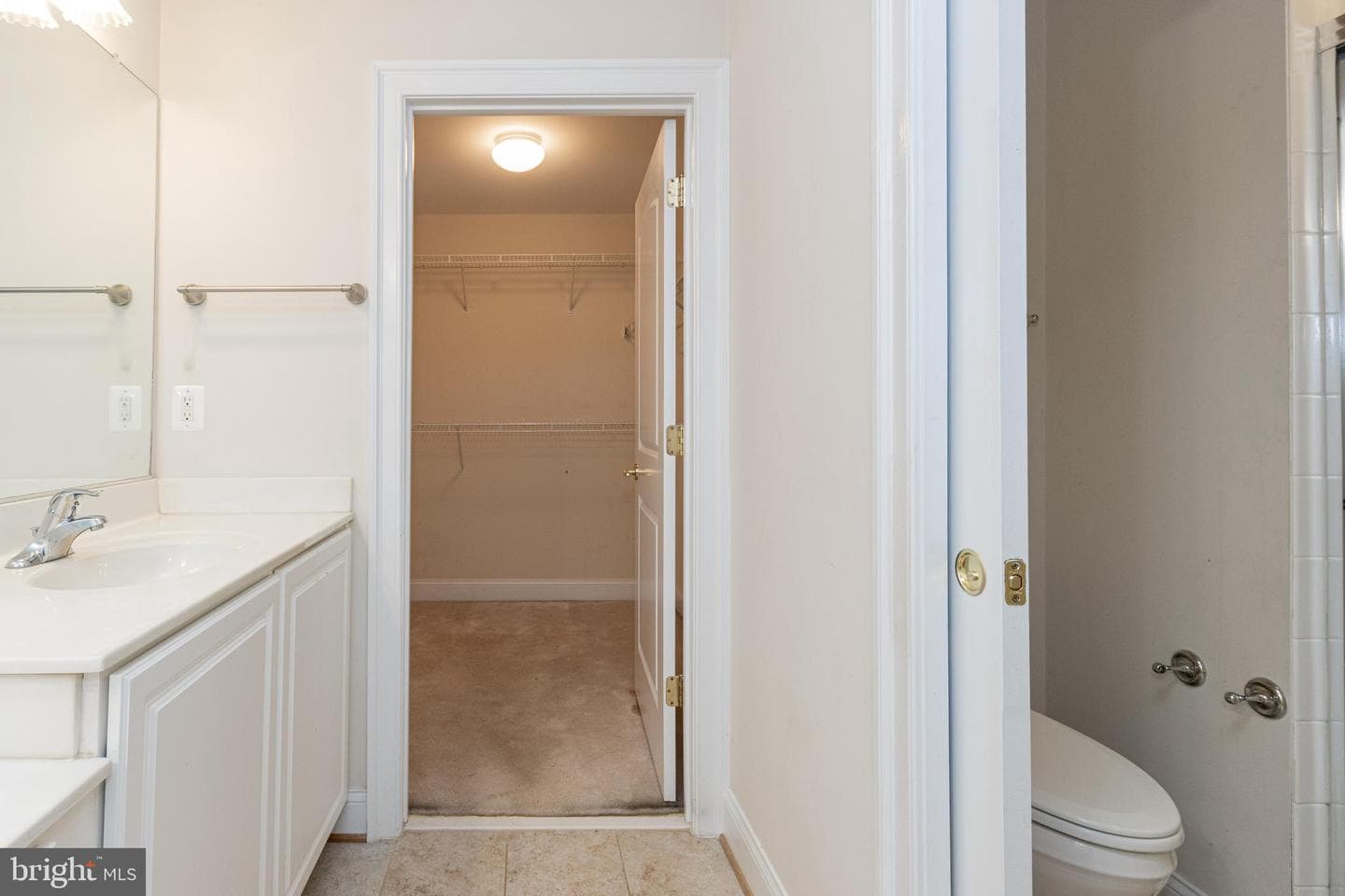6255 Autumn Leaf Drive photo 23