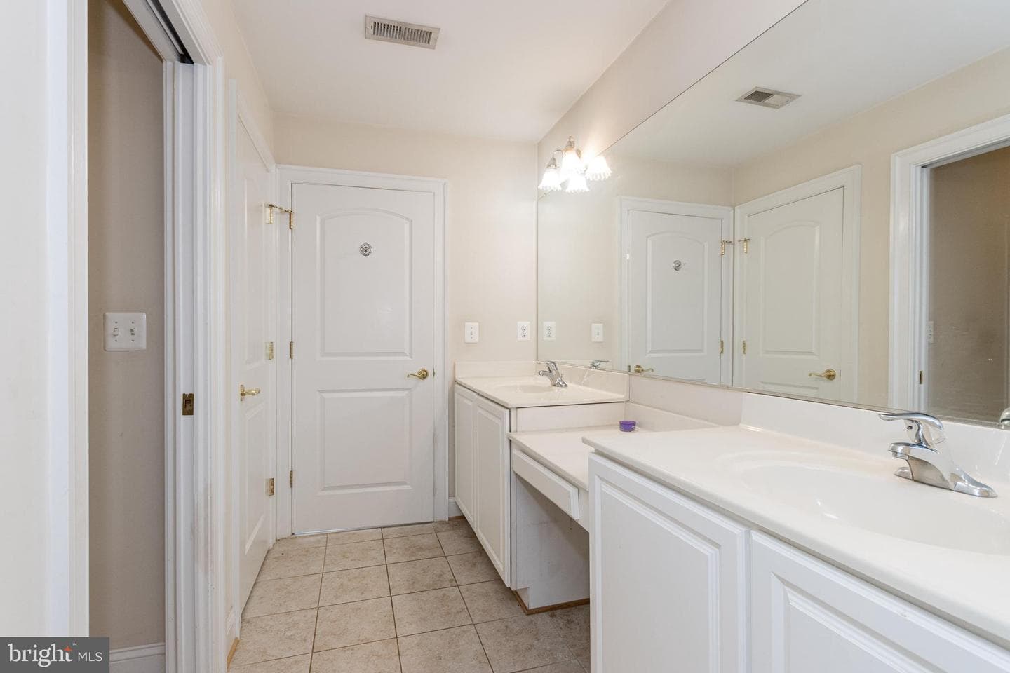 6255 Autumn Leaf Drive photo 24