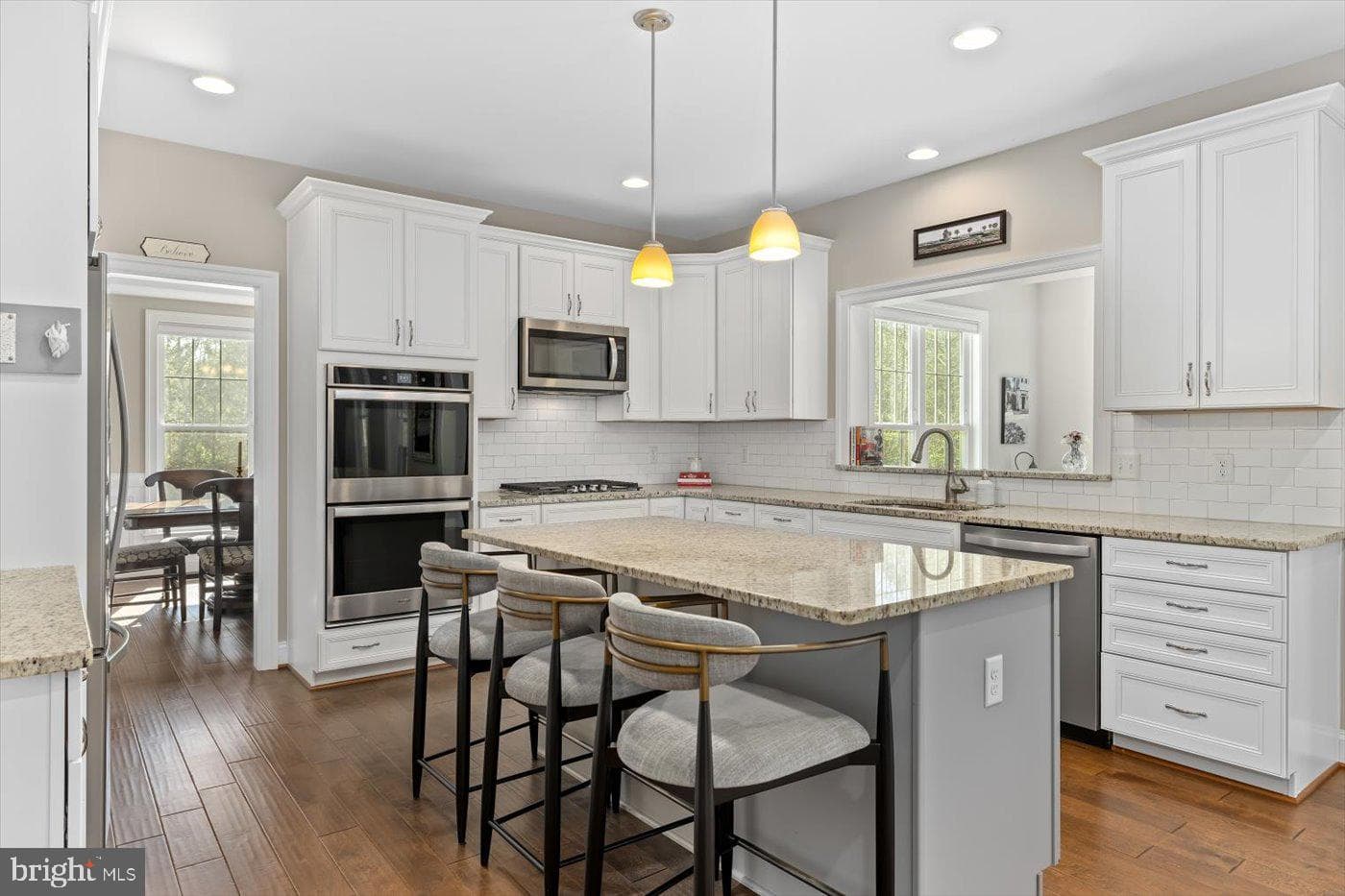 10902 Downton Avenue photo 19