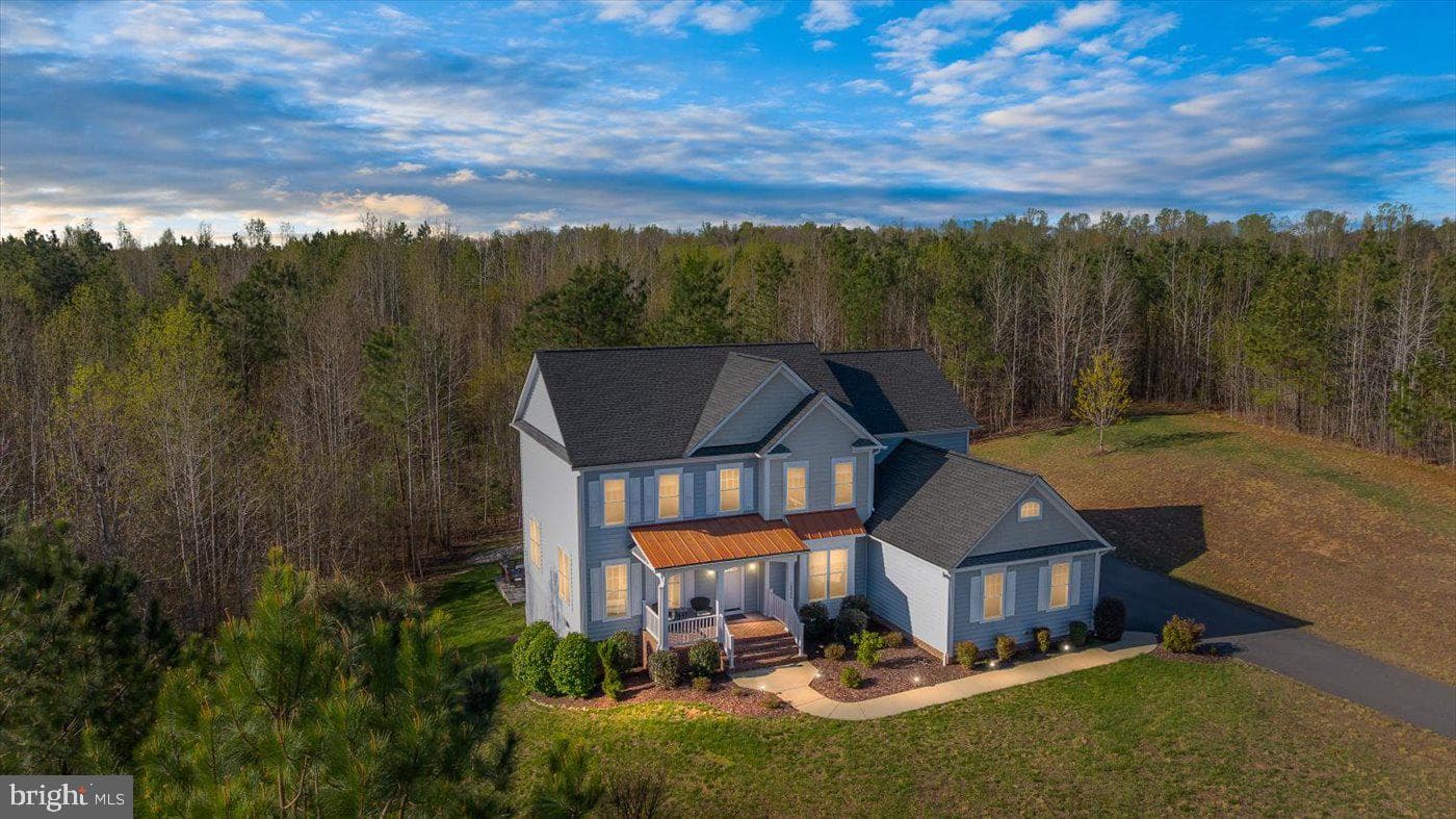 10902 Downton Avenue photo 4