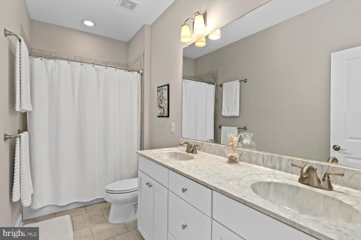 10902 Downton Avenue photo 44