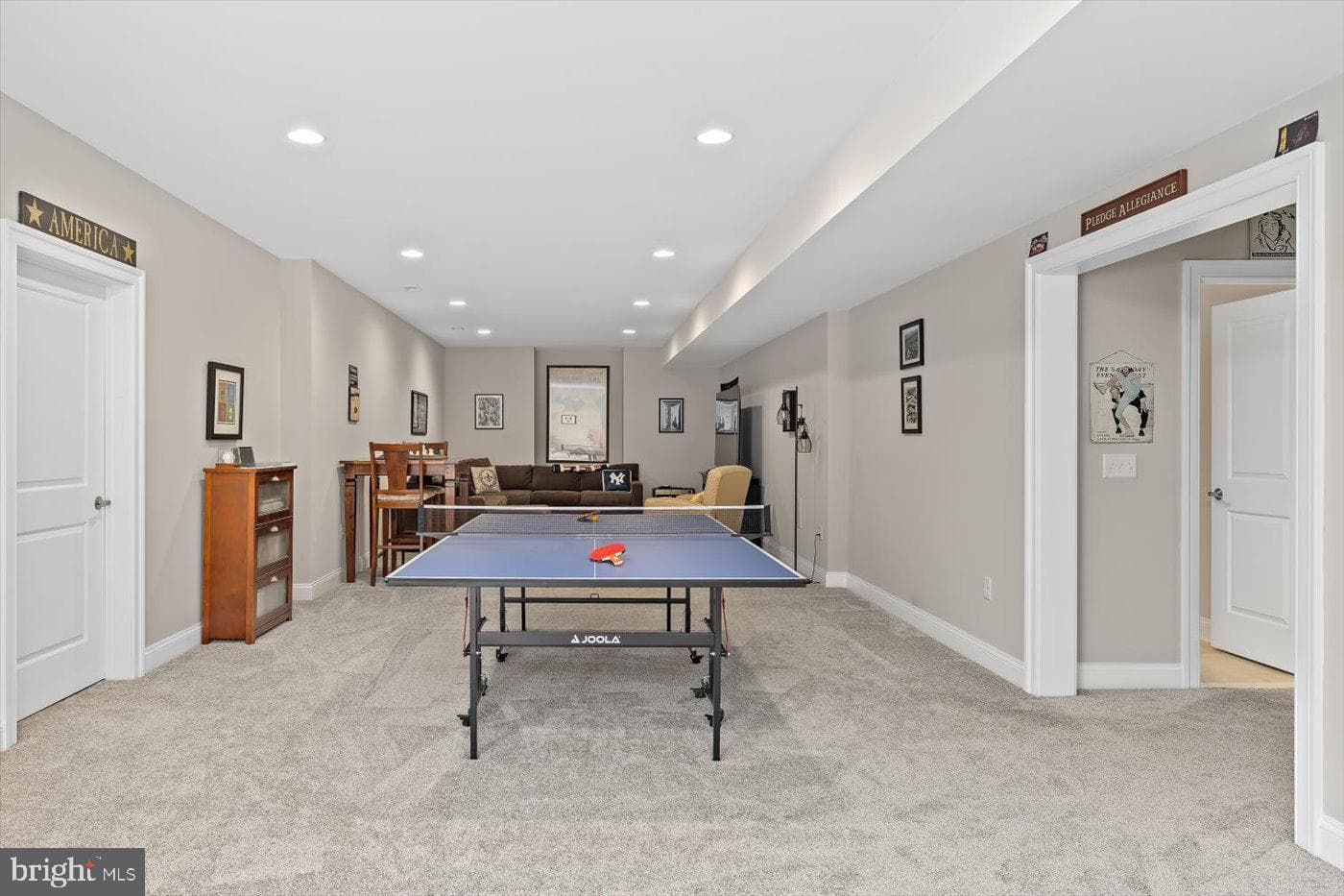 10902 Downton Avenue photo 56