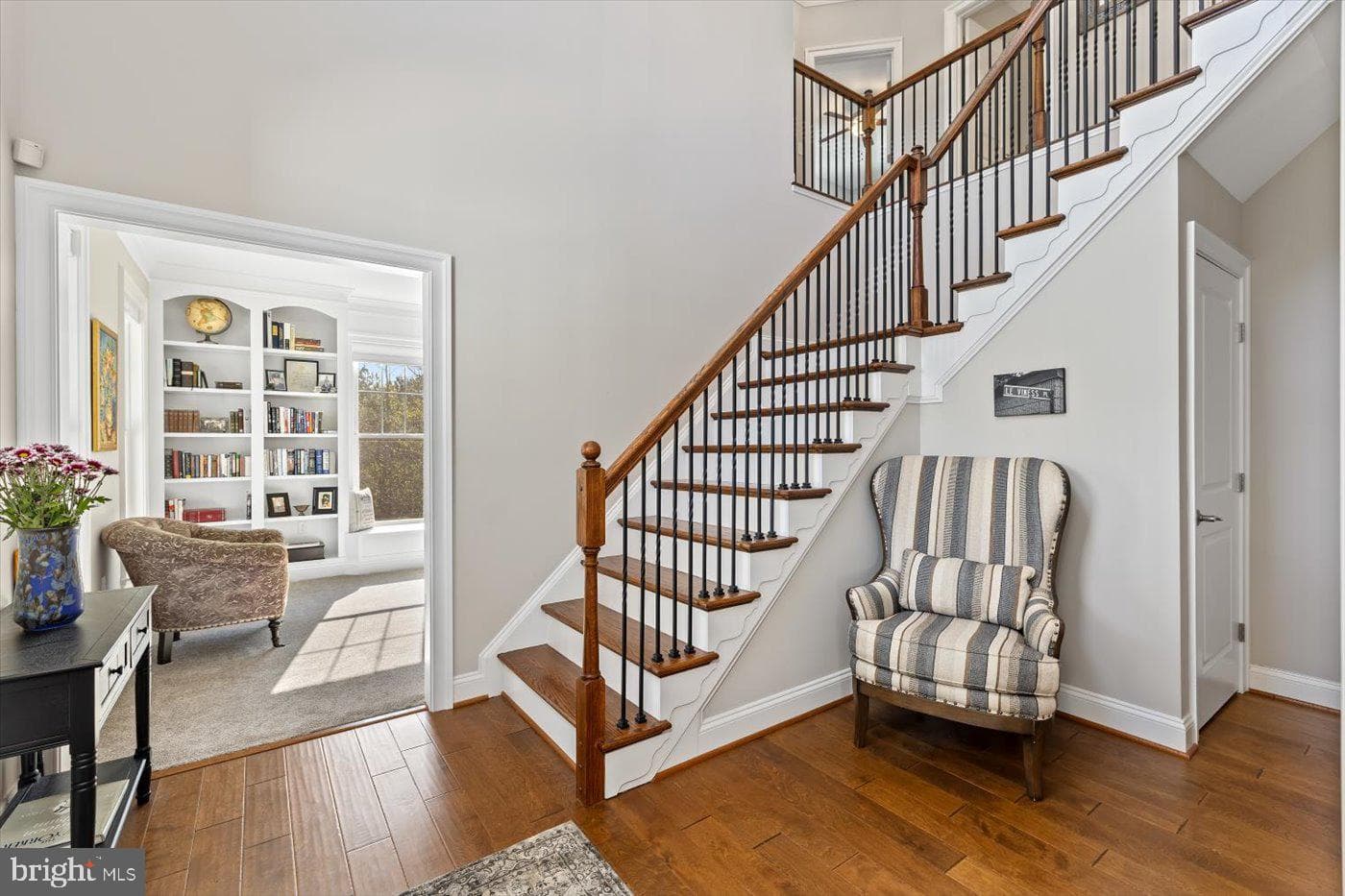 10902 Downton Avenue photo 9
