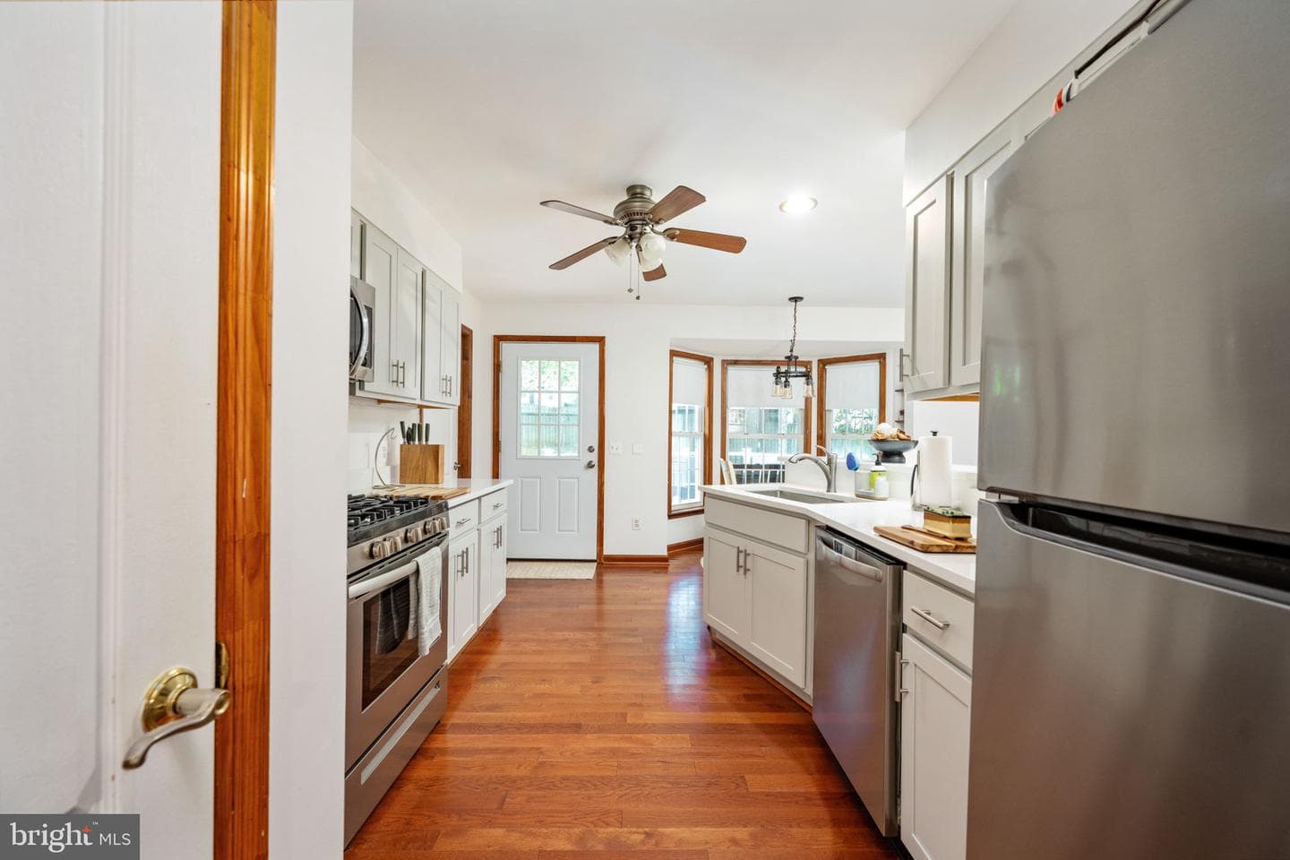 6217 Forest Grove Drive photo 11
