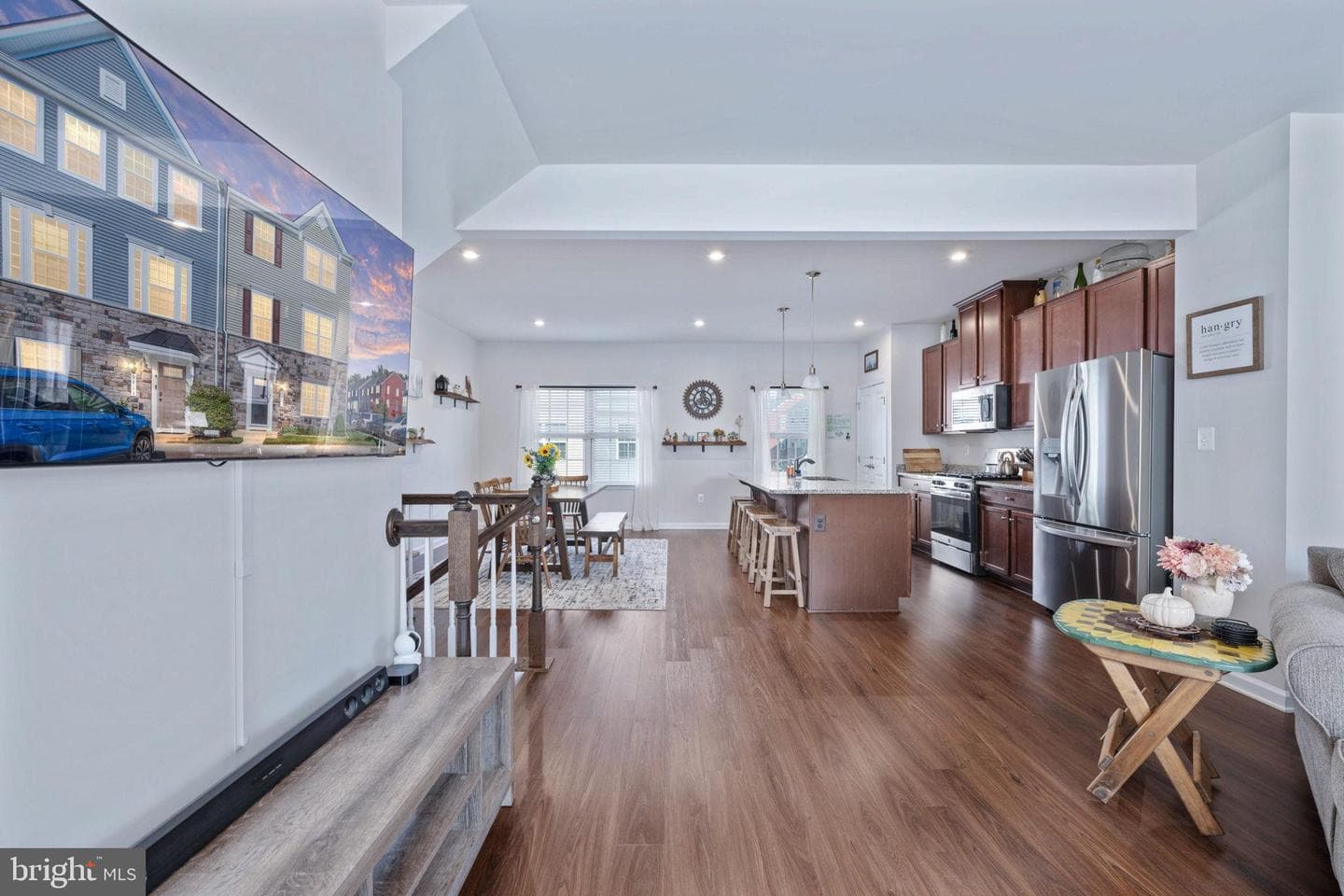 9711 Cedarmass Circle photo 23