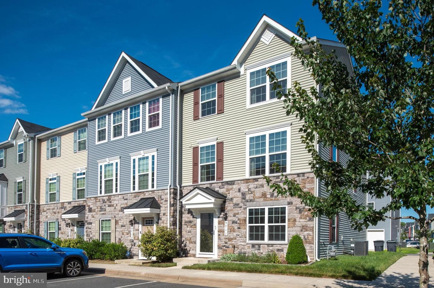 9711 Cedarmass Circle photo 4