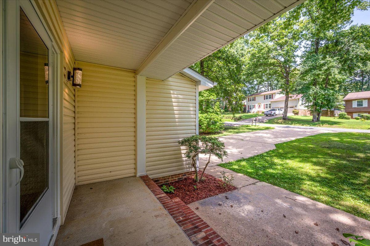 11816 Rutherford Drive photo 10
